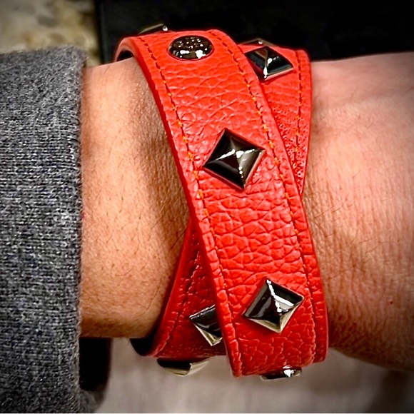 MCM Rockstar Dual Choker Necklace & Double Wrap Bracelet Red Leather Double Snap - Picture 5 of 14